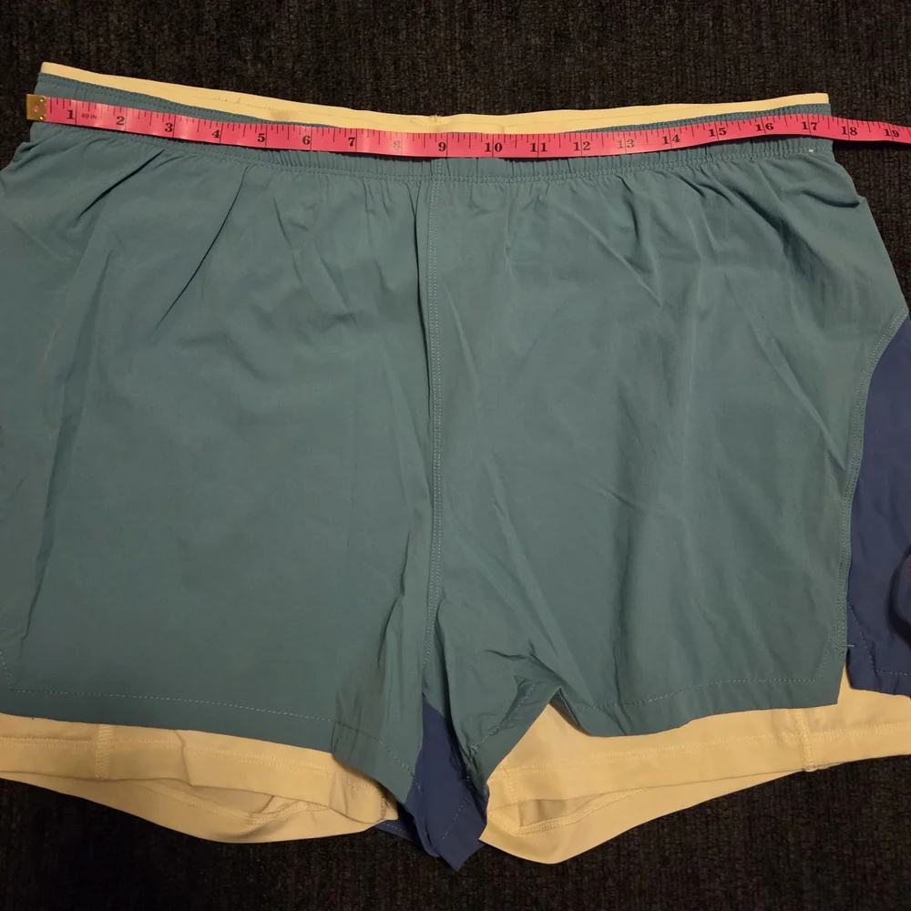 Eddie Bauer lightweight athletic